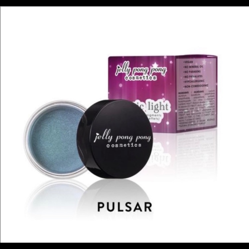 Pretty Eyeshadow 💗 NWT - Picture 2 of 3
